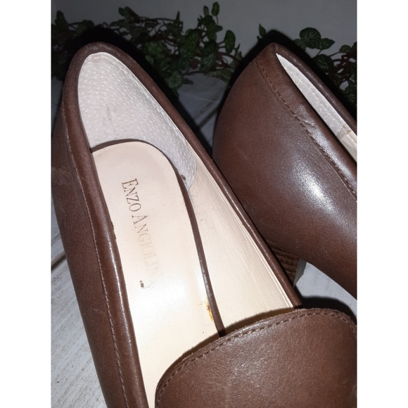 Enzo Angiolini "Mardie" Brown Leather Pump - Picture 11 of 16